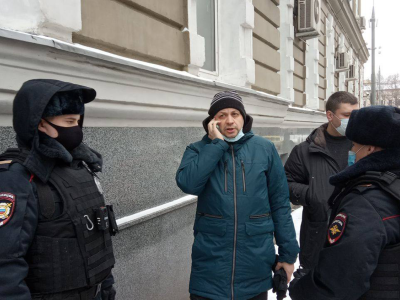      Давление на журналистов перед протестами 31 января
    