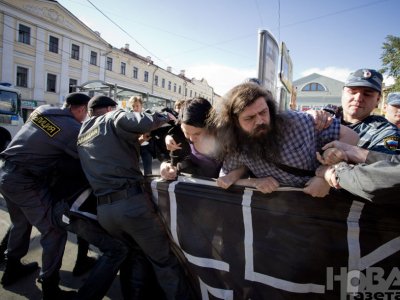      Участник согласованного пикета приговорен к 7 суткам ареста
    