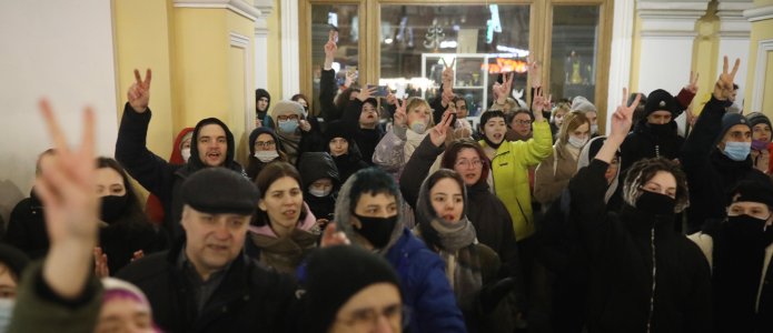 Списки задержанных в связи с акцией против войны с Украиной 25 февраля 2022 года